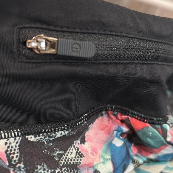 Lululemon Speed Up Short *2.5" Color Crush Multi - Picture 8 of 10